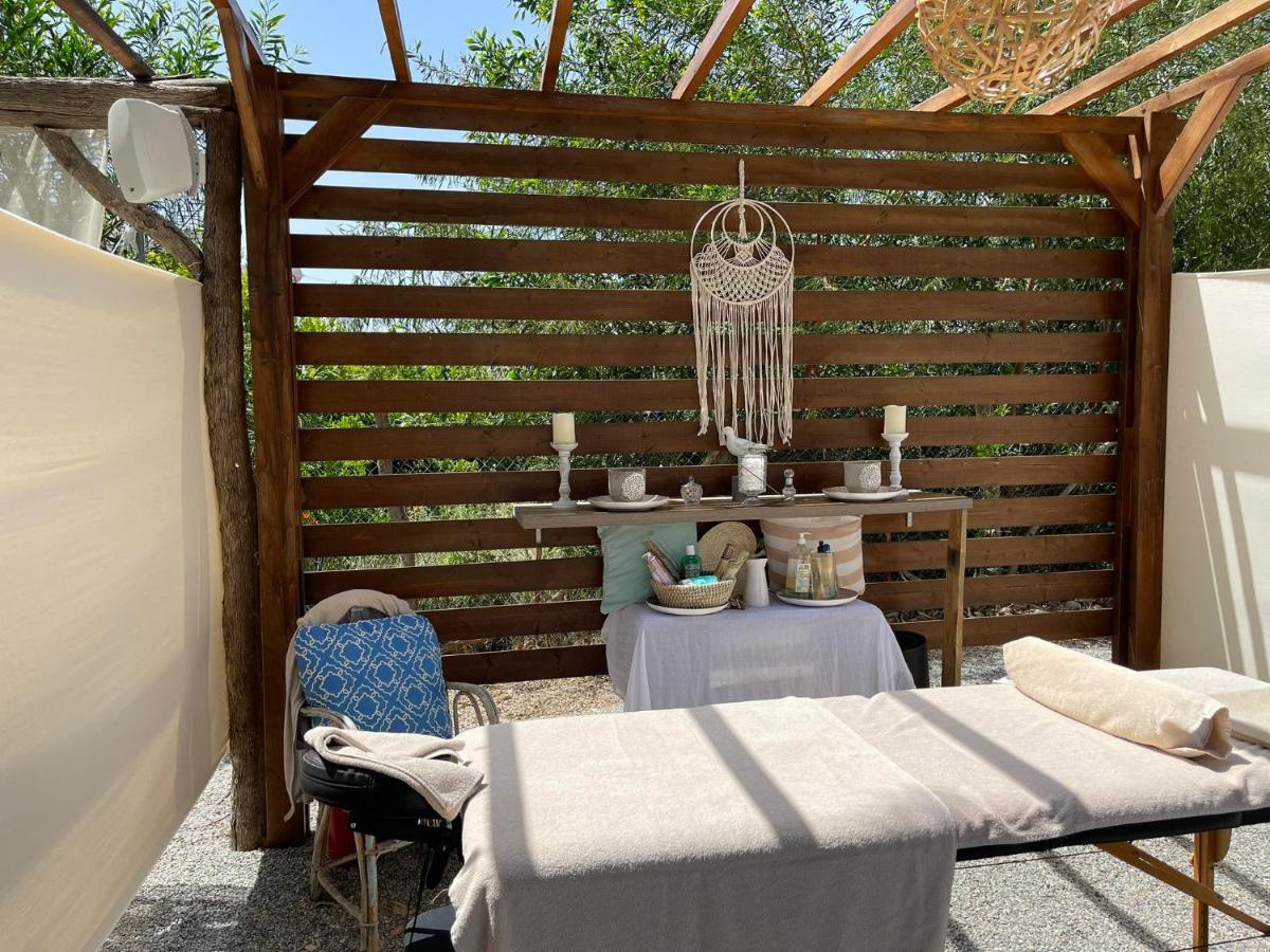 Eco Beach And Magic Garden Hotel Gennadi Eksteriør billede