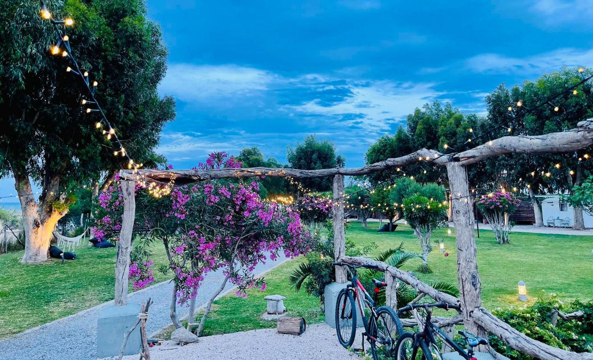 Eco Beach And Magic Garden Hotel Gennadi Eksteriør billede